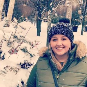 Meet your Posher, Ashley